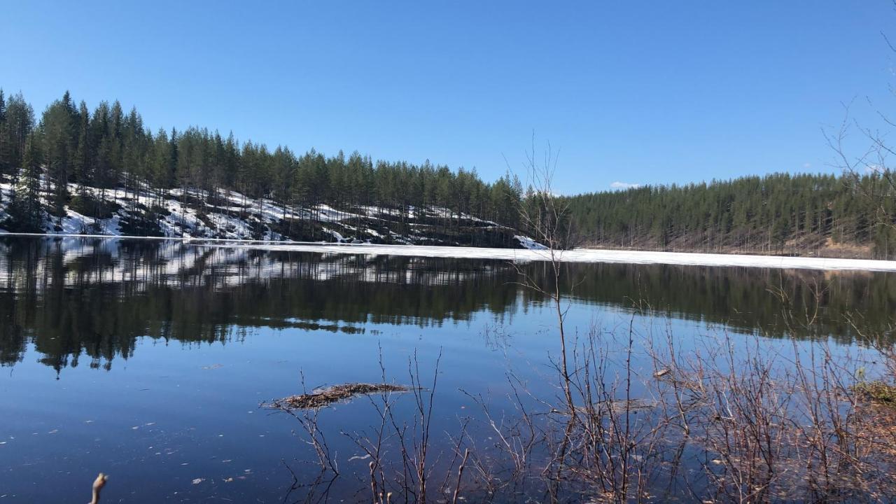Syoete Huuhkamajat Cottage Buitenkant foto