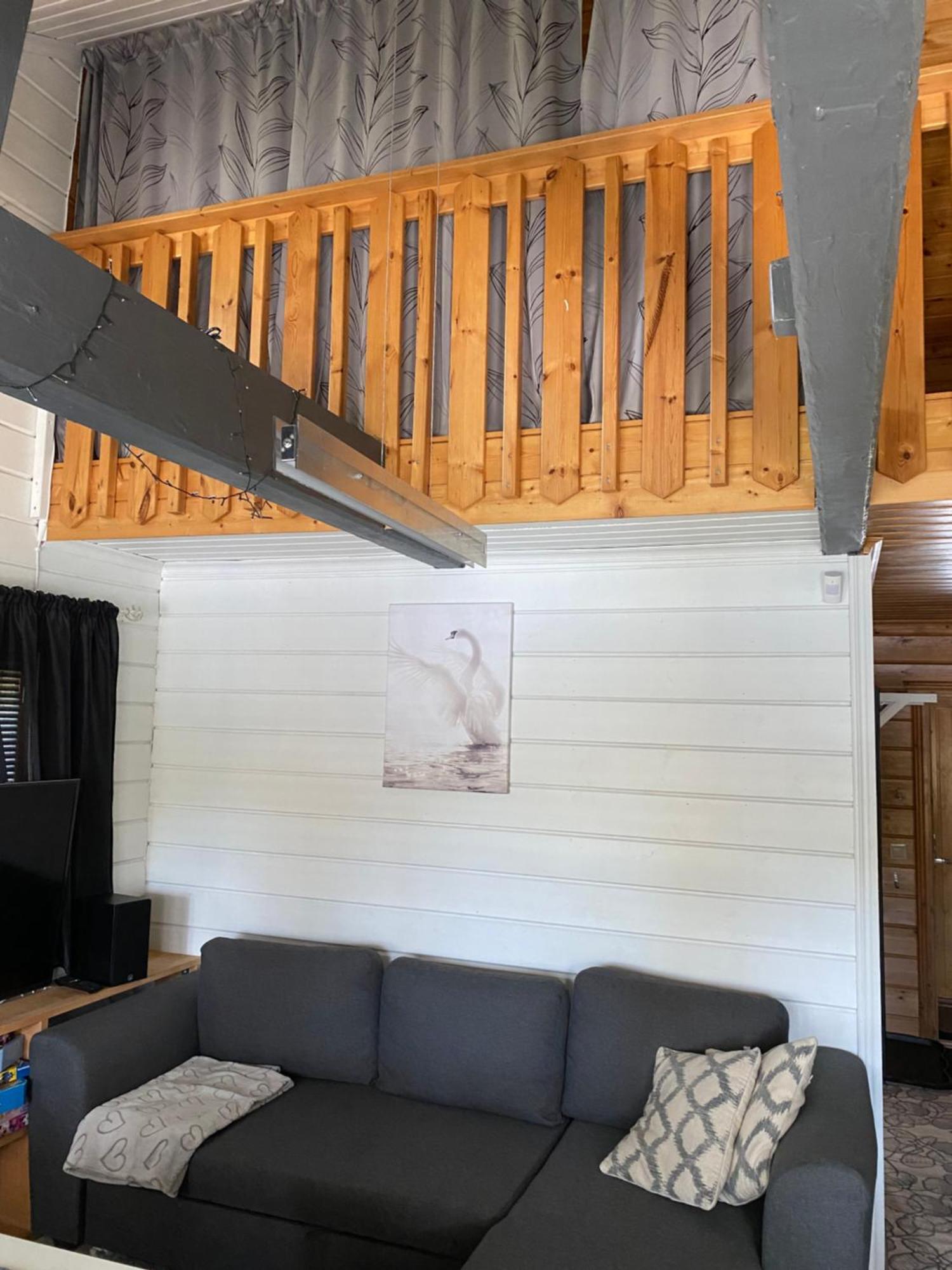 Syoete Huuhkamajat Cottage Buitenkant foto